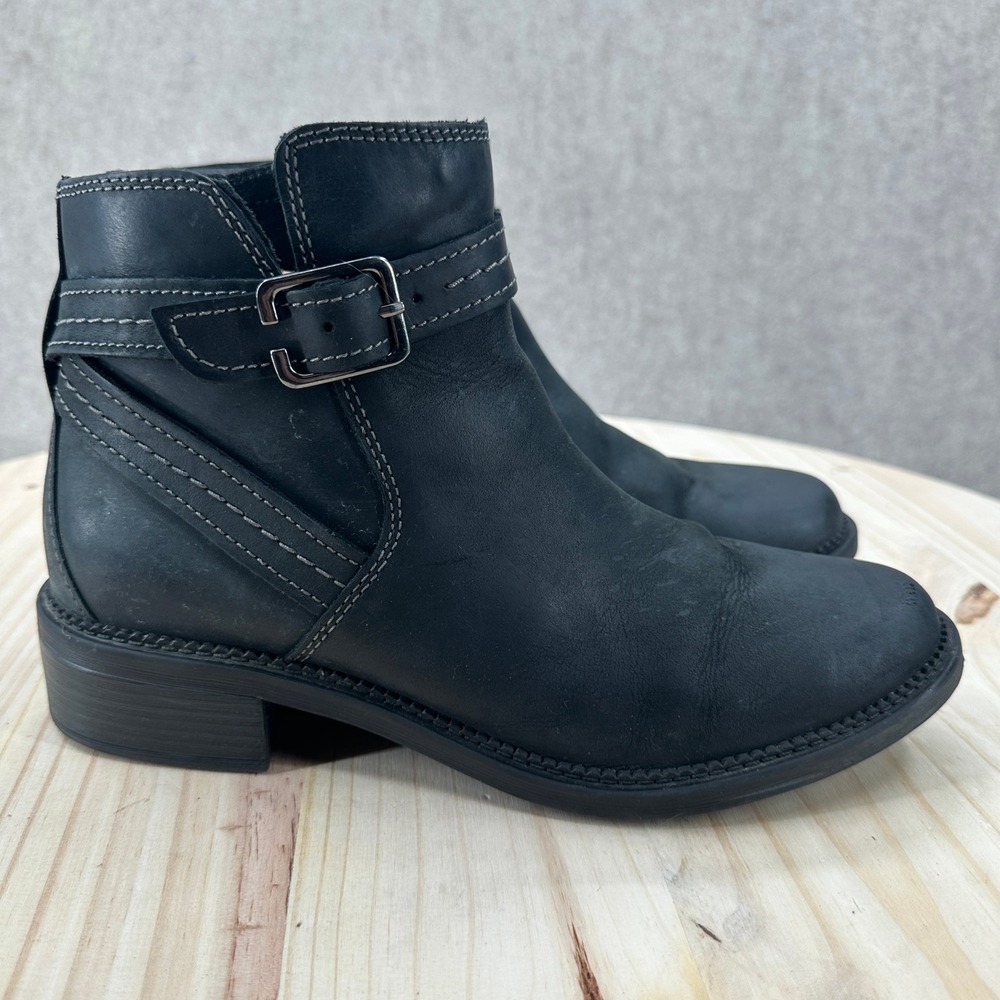 Clarks Maye Ankle Boots 8.5 Charcoal Leather Buckle Zip Comfort Nubuck Leather - Picture 6 of 14